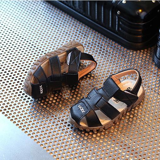 Letní dětské módní prodyšné duté dětské boty Outdoorové sportovní sandály Chlapecké sandály pro volný čas