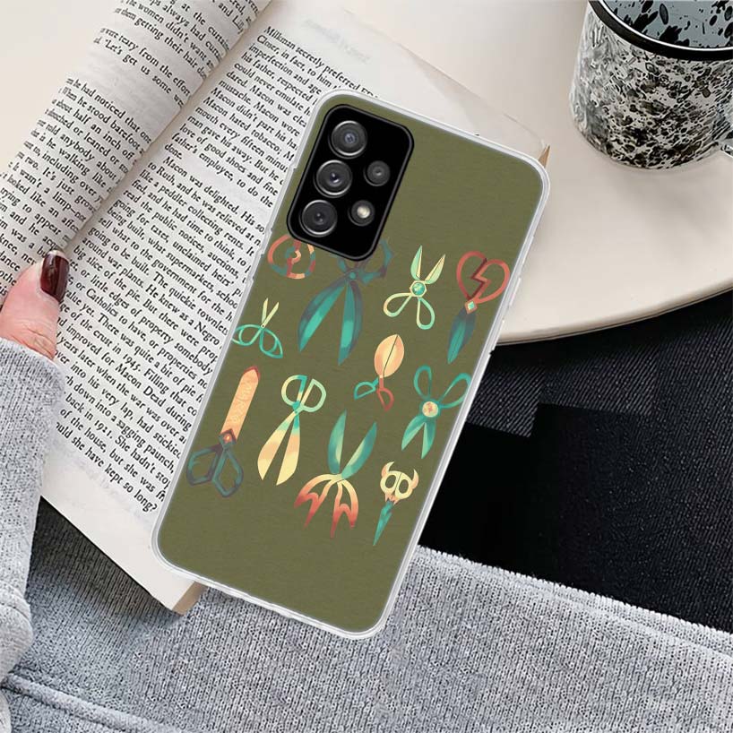 

Hair Stylist Scissors Brush switch Novelty Phone Case for Samsung Galaxy A17 A16 A15 A14 A13 A57 A56 A55 A54 A53 A37 A36 A35 A34 Samsung A13 5G