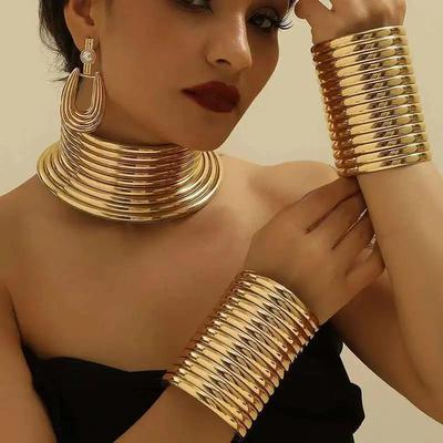 African Style Leather Choker, Bracelet & Earrings Set - Women's Accessories