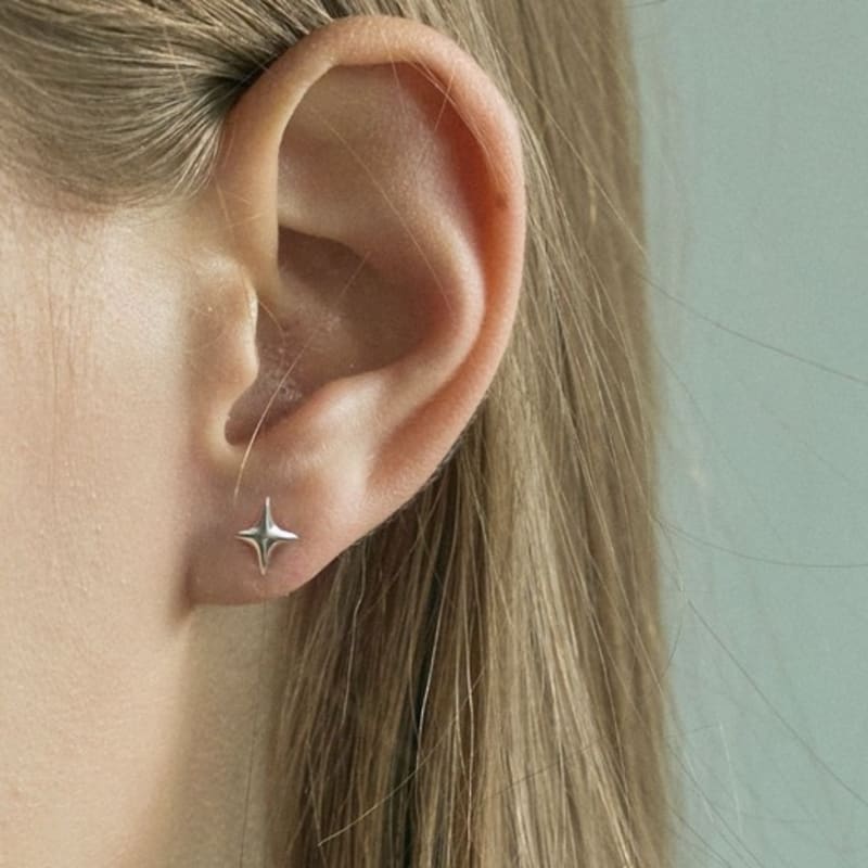 Aora BASIC CROSS STUD EARRING #0012