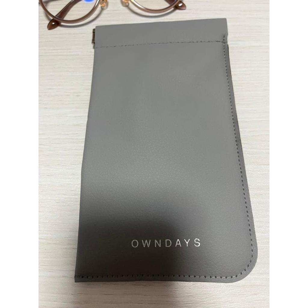 Used OWNDAYS glasses body brown