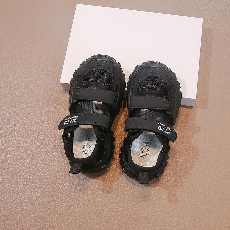 

Босоножки для девочек лето 2025 новые детские спортивные сандалии с закрытым носком весна и осень детская сетчатая обувь пляжная обувь для девочек 31 [Inner length 19CM] чёрный