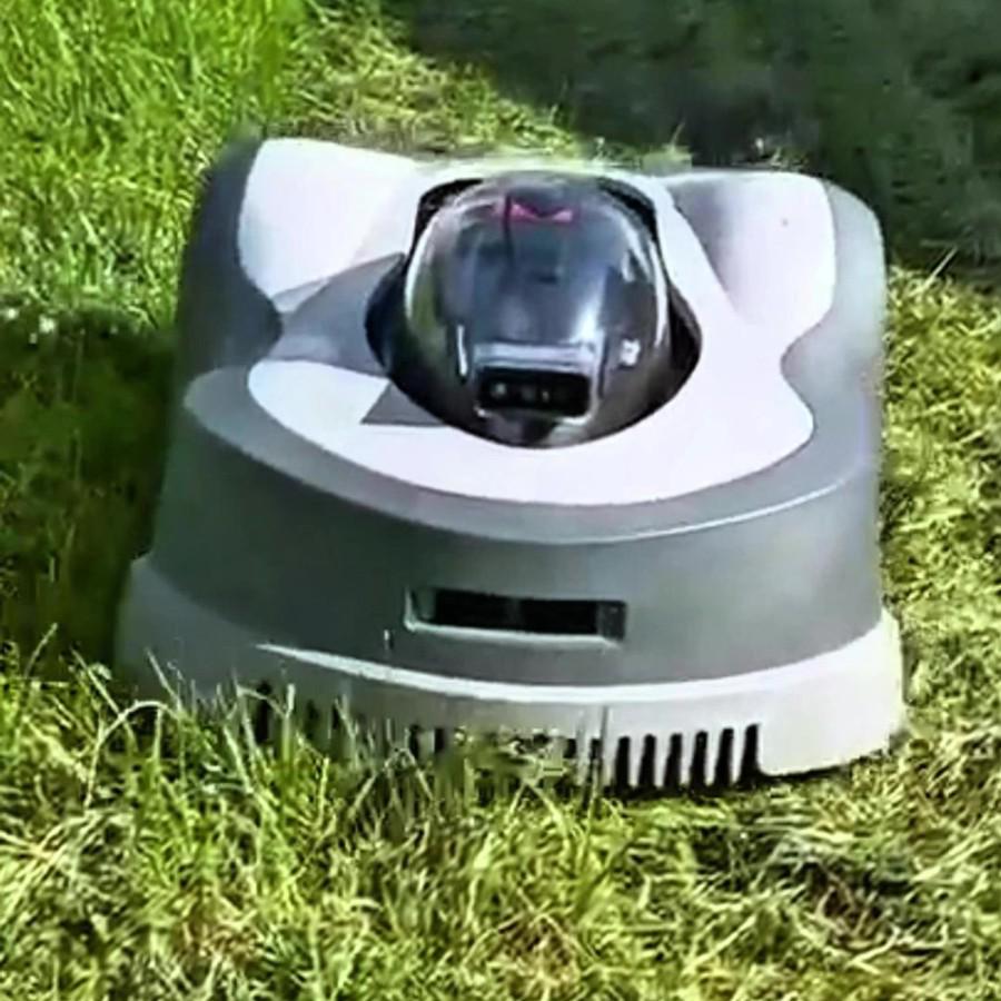 N1000 Automatic Lawn Mower: High-Efficiency, Self-Propelled Trimming with Mobile Phone Path Planning.