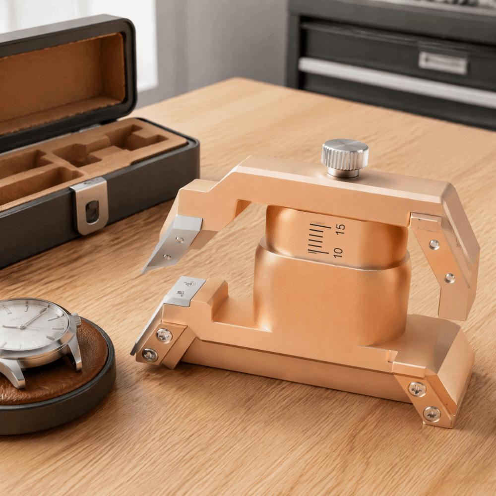 Spring Bar Design Watch Band Removal Tool Metal Construction U-Shaped Puller Tweezer Watch Repair