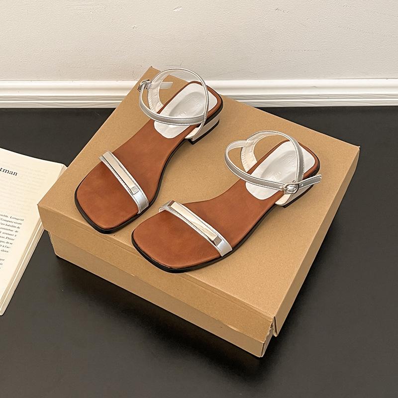 Fashion open-toed square heel with sandals women's 2025 summer new metal jewelry casual middle heel work shoes
