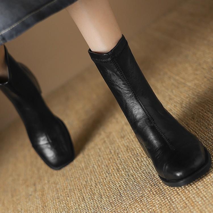 Short boots women's boots 2025 autumn and winter new leather boots with plush thick heels and elastic slimming boots