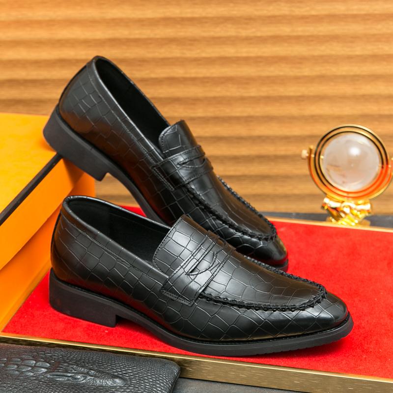 Classic Men's Casual Loafers Driving Shoes Moccasin Fashion Male Comfortable Wedding Leather Shoes Men Business Black Dress Shoe