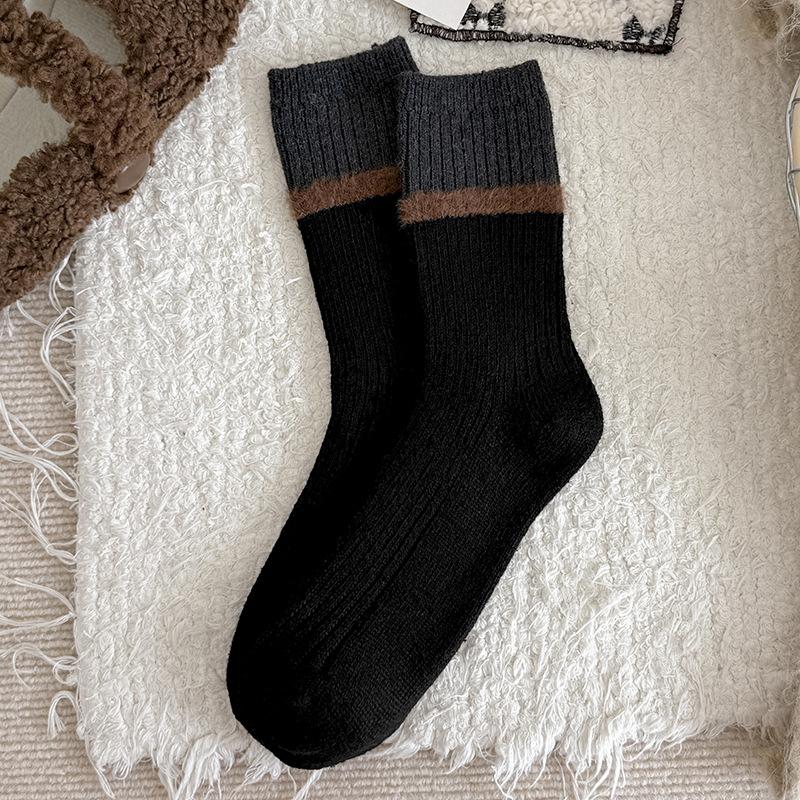

Wool Socks Children S Stacking Socks Tide Season Warm Color Matching Maillard Retro Velvet Thickened Medium Tube Socks One size fits all чорний