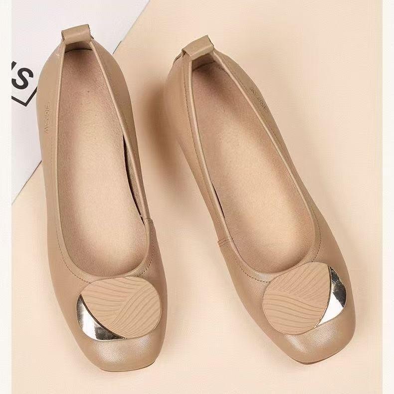 

2025 new flat-bottomed shallow mouth one-pedal single shoes femininity elegant square buckle commuter soft-soled versatile single shoes 40 абрикосовый