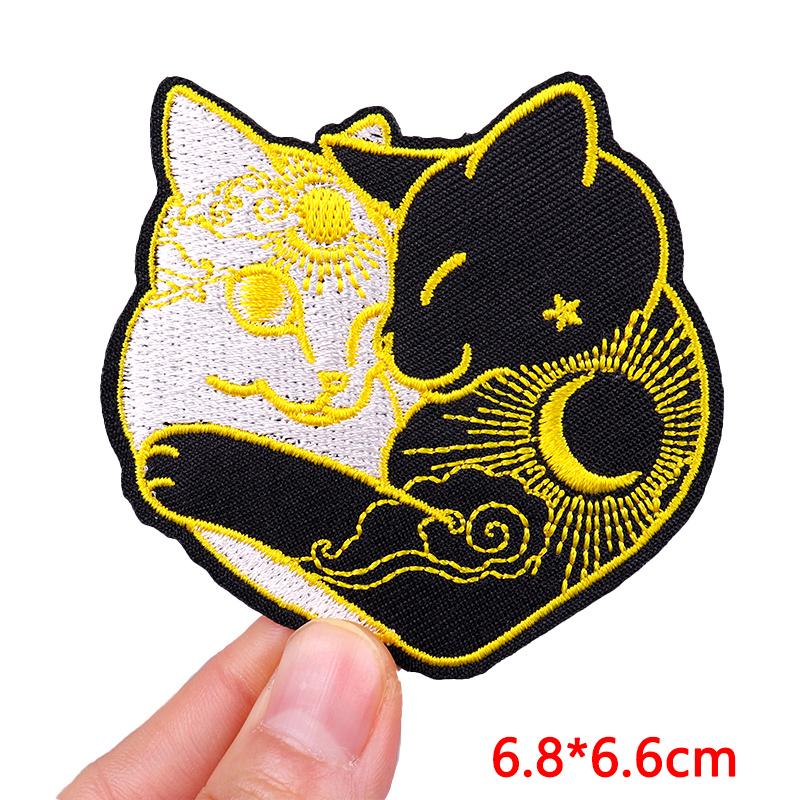 Horror Animal Butterfly Embroidered Patches Bear Cat Shark Patch Iron On Patches For Clothing Thermoadhesive Patches For Clothes