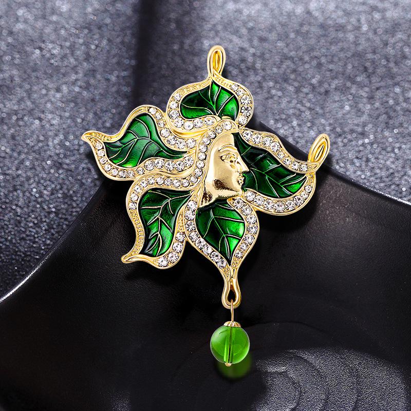 

Женская мода Vintgae Crystal Face Leaf Броши для женщин Роскошная Желтый Золото Цвет Сплав Зеленая Эмаль Брошь Растения Булавки Булавки