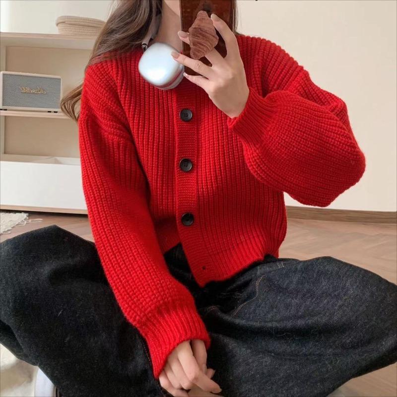 Soft waxy lazy wind round neck single-breasted knitted cardigan women's autumn and winter new loose sweater jacket