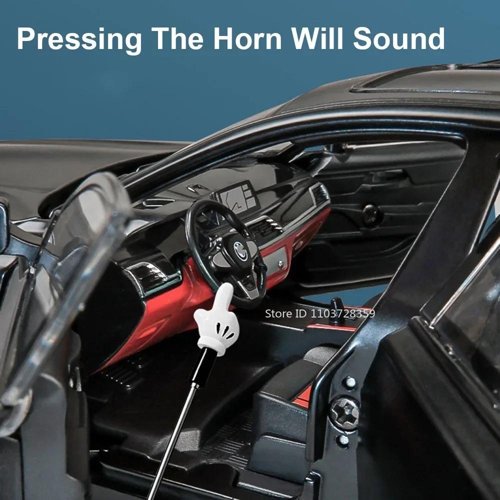 1:24 760LI M3 Toy Car Models Alloy Diecast Miniature Vehicles Sound Light Doors Opened Pull Back Shock Absorption for Kids Gifts