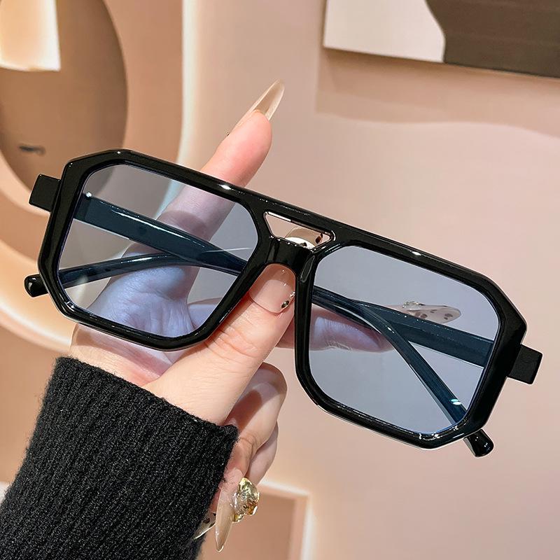 

2026 Women s Slimming UV Protection Square Frame Sunglasses