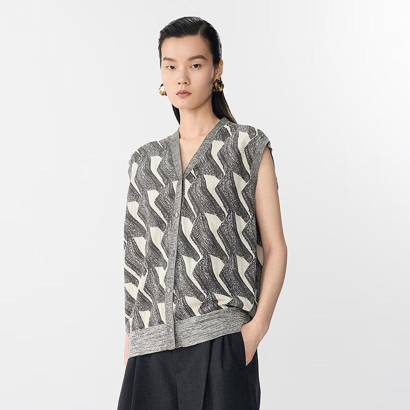 JNBY Women's Sleeveless V-Neck Knit Cardigan