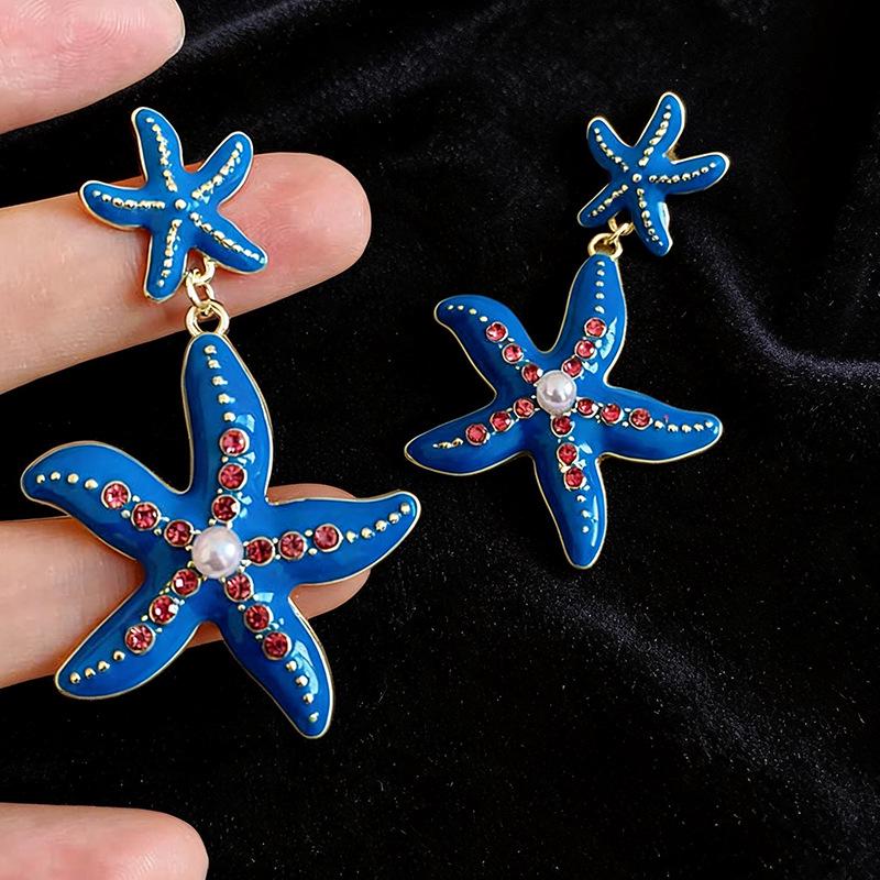 Starfish Rhinestone Pearl Stud Earrings: High-End European & American Resort Style