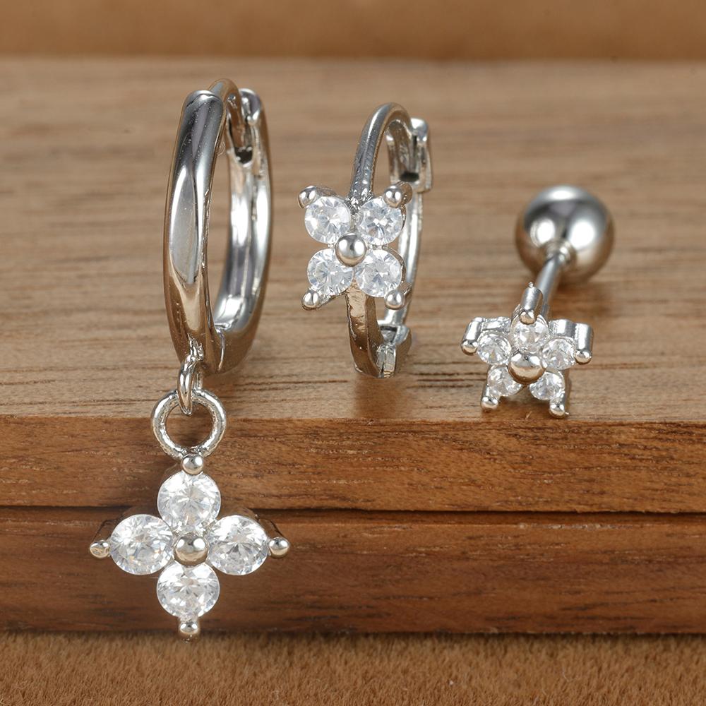 Ensemble de 3 Boucles d'Oreilles Anneau Couronne en Acier Inoxydable Couleur Argent pour Femmes Quatre Fleurs Zirconium Piercing Cartilage Boucle d'Oreille Bijoux Mode