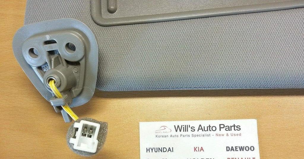 Genuine OEM 85220-2B511-J4 Sunvisor, RH / 852202B511J4 for Hyundai Santa Fe 06-09