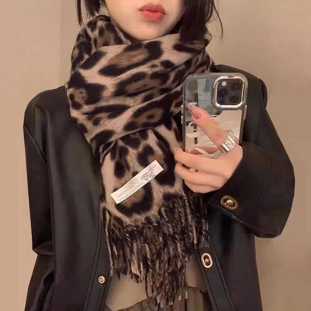 New mohair plaid scarf, versatile in autumn and winter, Korean atmosphere imitation cashmere small version student warm scarf