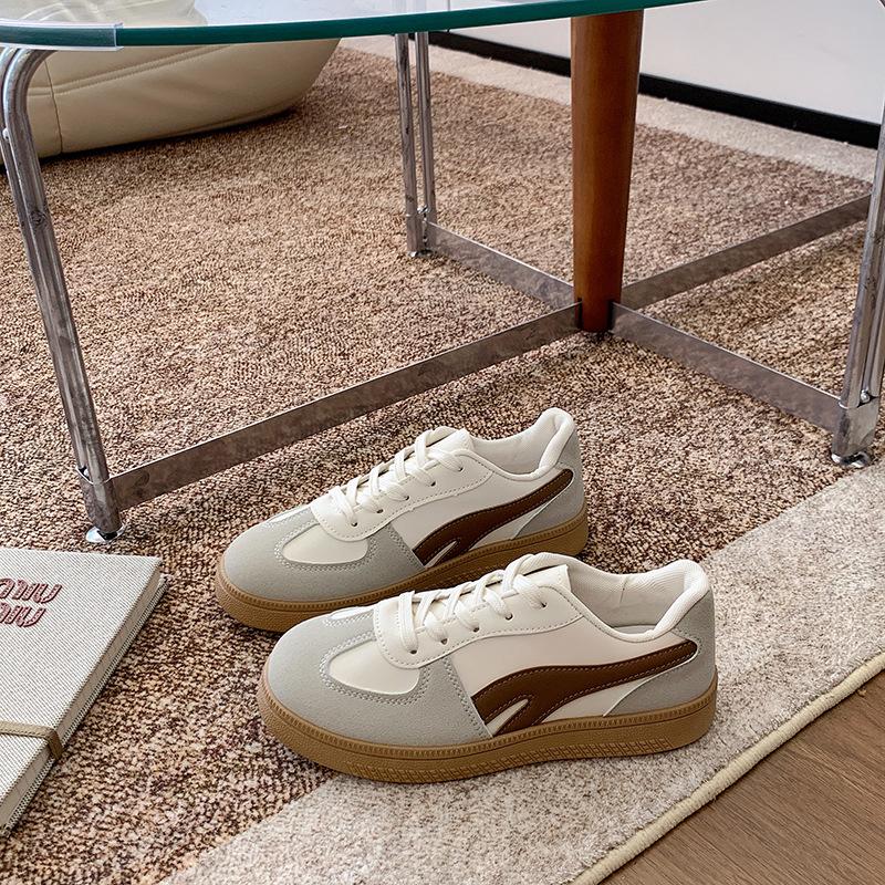 Dexun shoes women's 2025 new spring and autumn versatile flat casual shoes American retro classic lace-up sports little white shoes