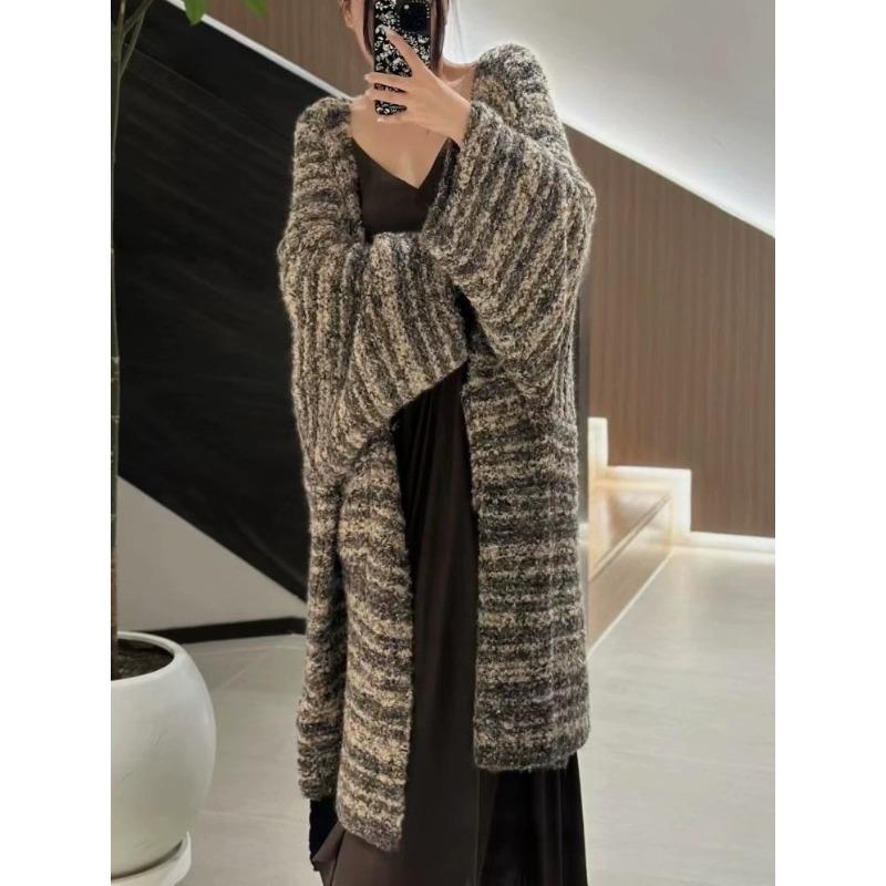 

Свободный и ленивый большой версии средней длины вязаный кардиган женский осенне-зимний новый контрастный цвет повседневный свитер-жакет one size fits all серый