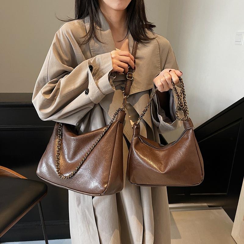 Korean version of niche simple bag women's 2025 new versatile trend shoulder bag high-end sense large-capacity tote bag