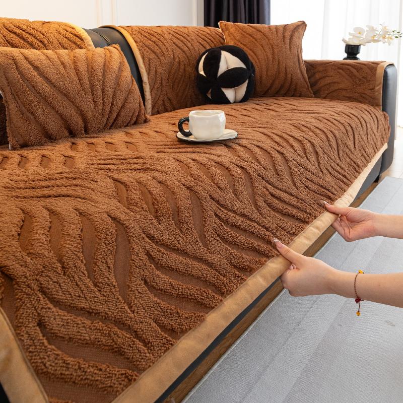 Solid Color Sofa Cushion Simple Retro Style Thickened Comfortable Cotton Velvet Autumn and Winter New Anti Slip Sitting Cover