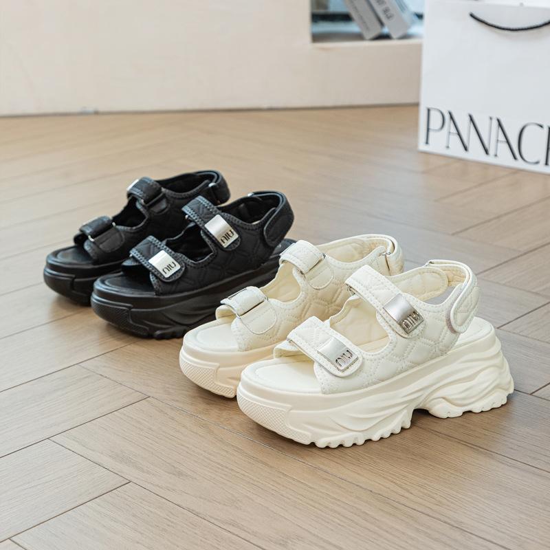 Platform sandals women's summer 2025 new Velcro one-font trend sandals open-toed beach sandals muffin