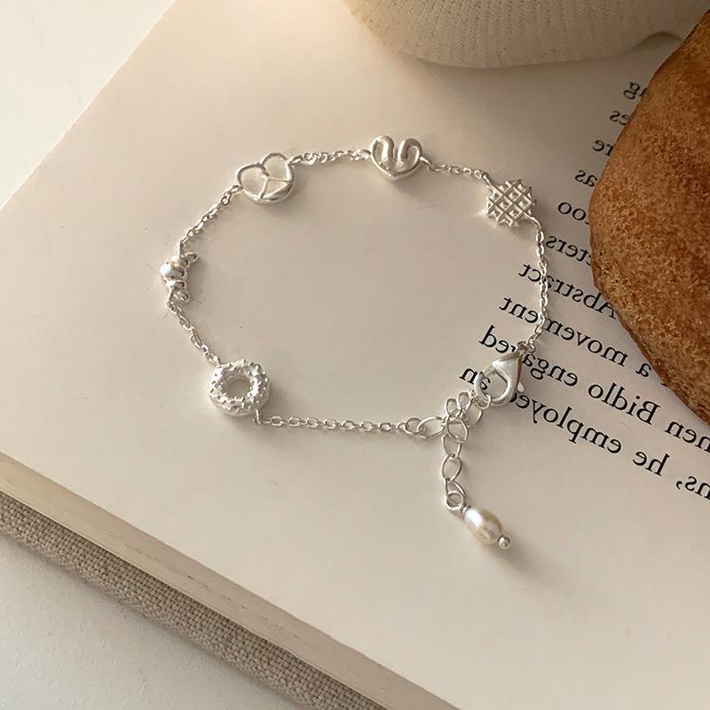Niche Design Sense Waffle Donut Bracelet Women S Personality Unique Exquisite Fashion Temperament Versatile Bracelet Jewelry