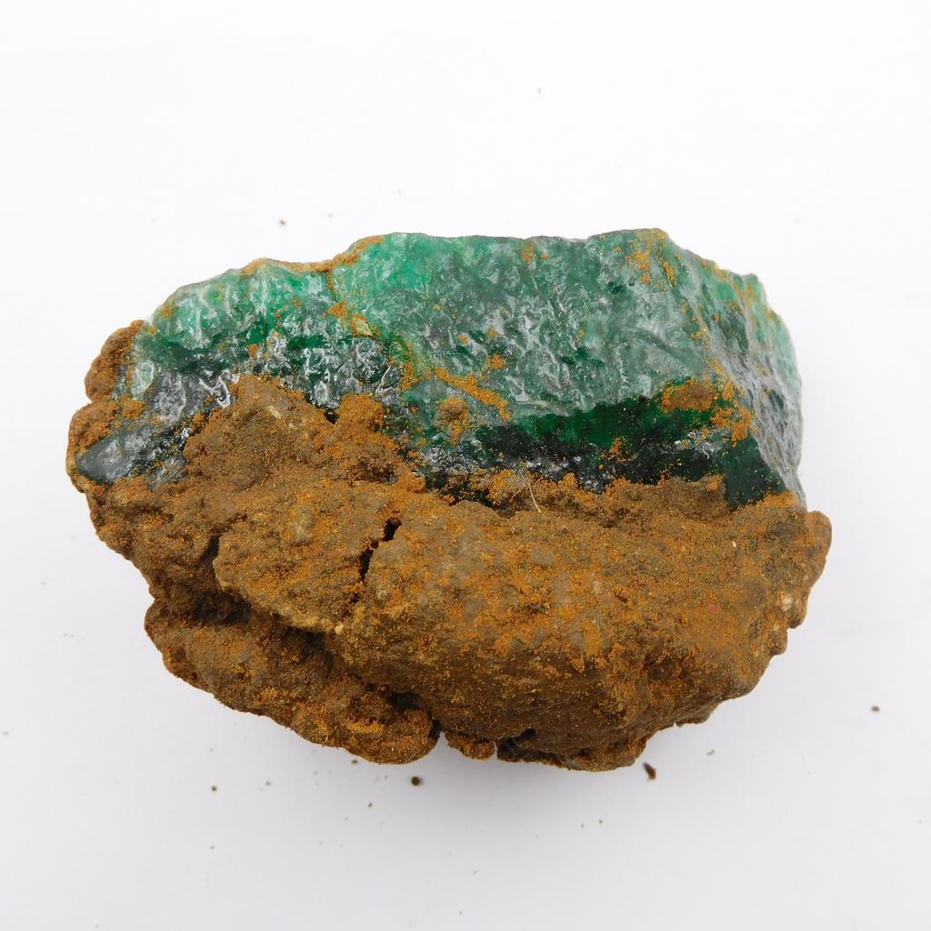 Natural Green Emerald 1010.9ct Rough Certified Loose Gemstone