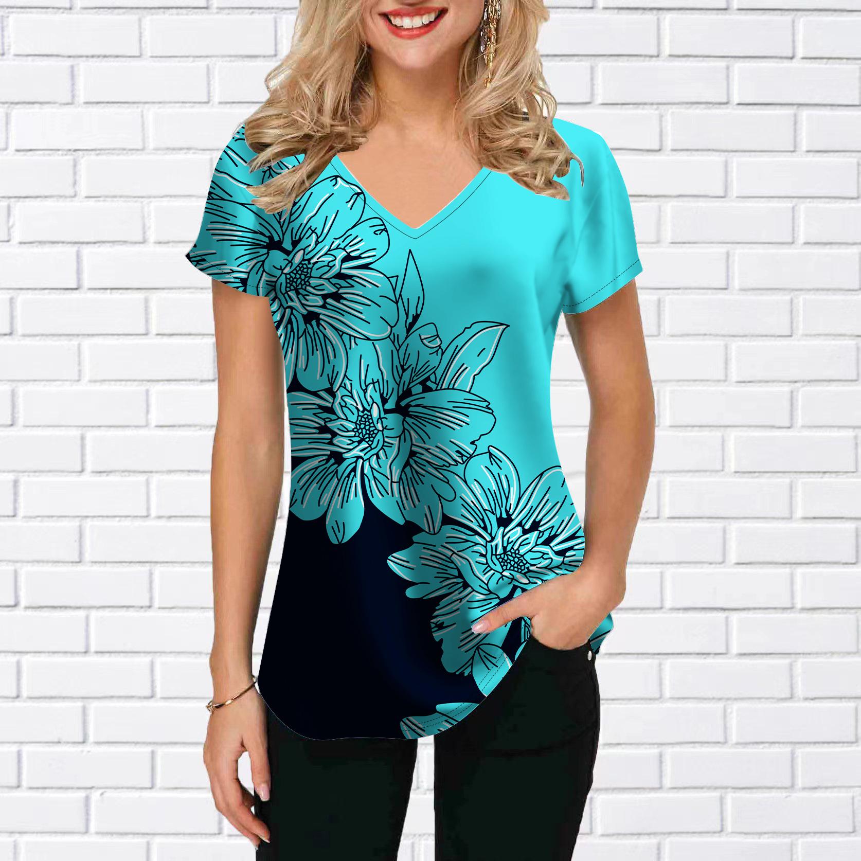 

Женская футболка свободного покроя с коротким рукавом и V-образным вырезом, синим фоном и крупным цветочным принтом 8XL светло-синий