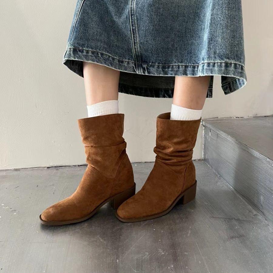 Fashion Temperament Retro Suede Square Head Thick Heel Piled Boots Women's 2025 Autumn and Winter New Height-increasing and Thin Versatile Short Boots
