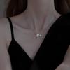 Women's Korean-Style Floral Diamond Pendant Necklace – Elegant Sparkling Five-Petal Flower Design