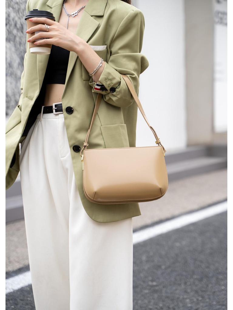 Koreansk kuskinn underarmsveske: Dame Chic, Allsidig Skulder- og Crossbody-veske