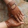 OLOEY Punk Rivet Half-Finger Stage Performance Gloves