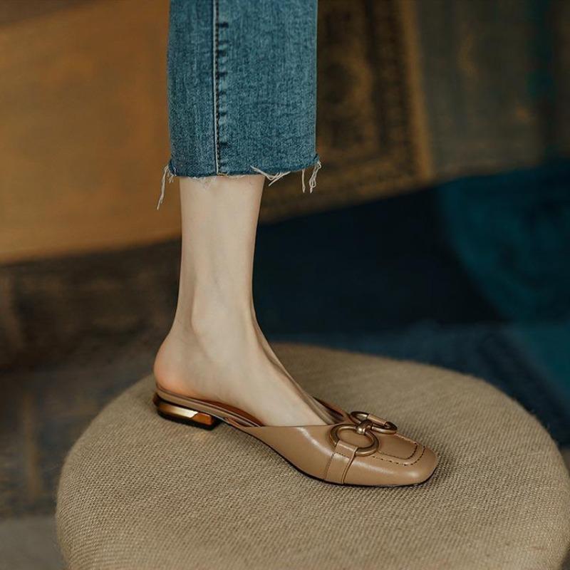 Fashion Sandals Outside Shoes for Women Low Heel Slides Mules Woman Slippers Cheap Liquidation Elegant and Fashionable Original Pvc Chic