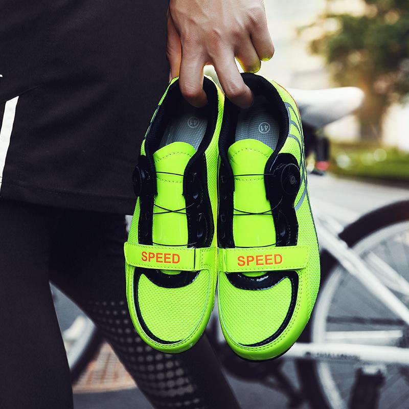 Outdoor road bike bicycle unlocked cycling shoes mountain bike lock shoes men's and women's spinning shoes sports shoes spot