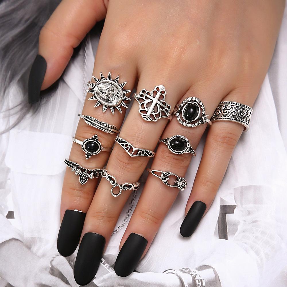 European and American Ornament Hollow-carved black gemstone micro-set diamond ring, sun smiley face ring, women's jewelry set