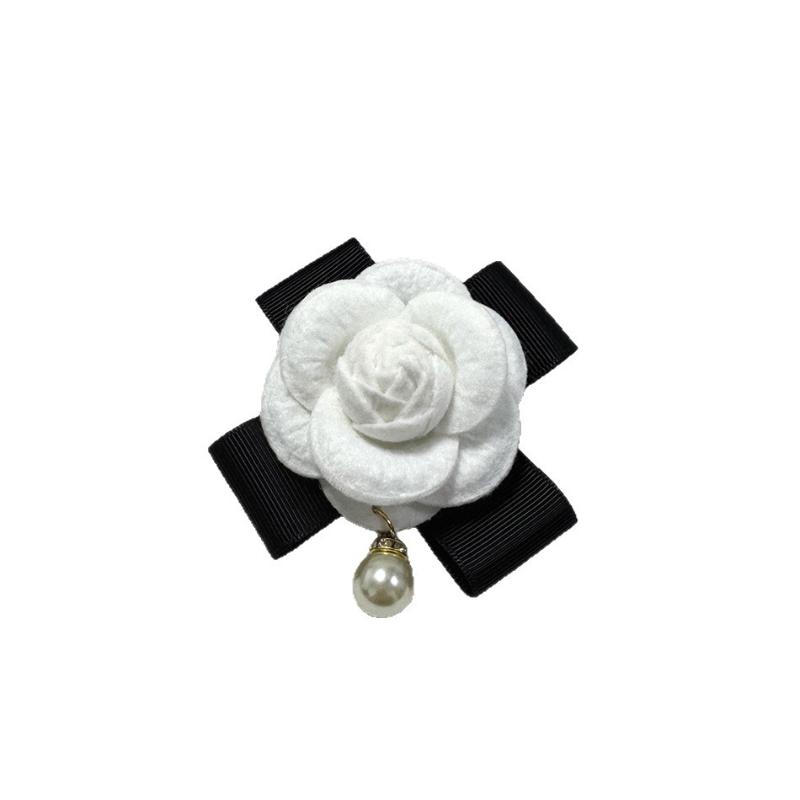 1 шт. Ручная работа Бант Черно-белая Ткань Броши Для Женщин Костюмные Украшения Женская Тканевая Брошь Цветок Камелии Для Свадьбы