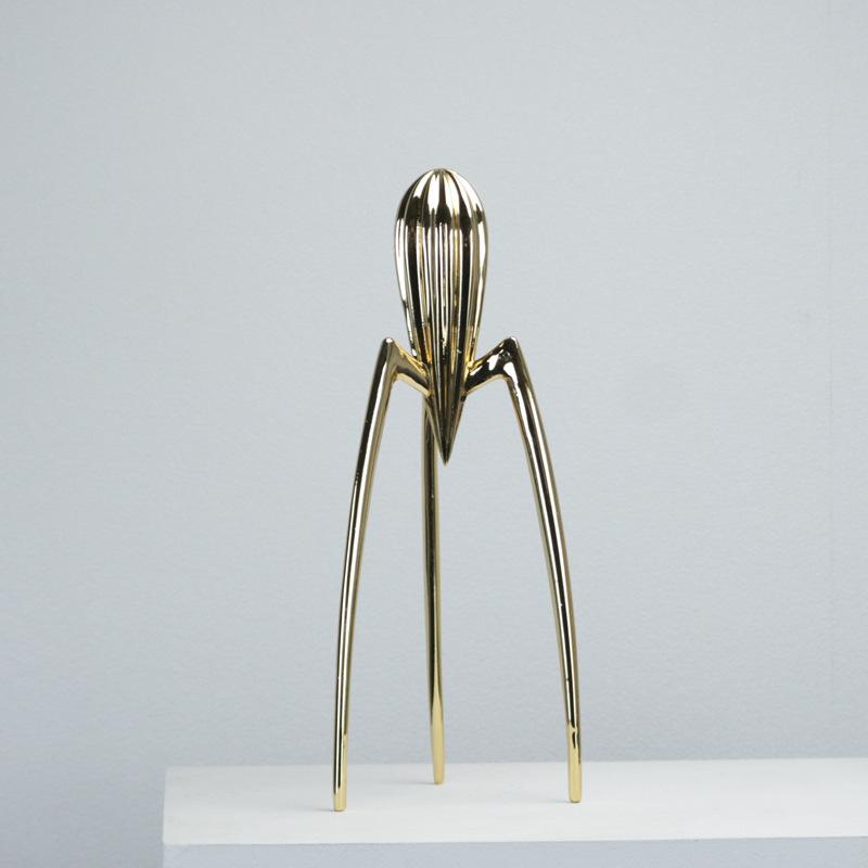 Modern Simple Silver Octopus Alien Juicer Ornaments Model Room Dining Room Kitchen Living Room Soft Decorations