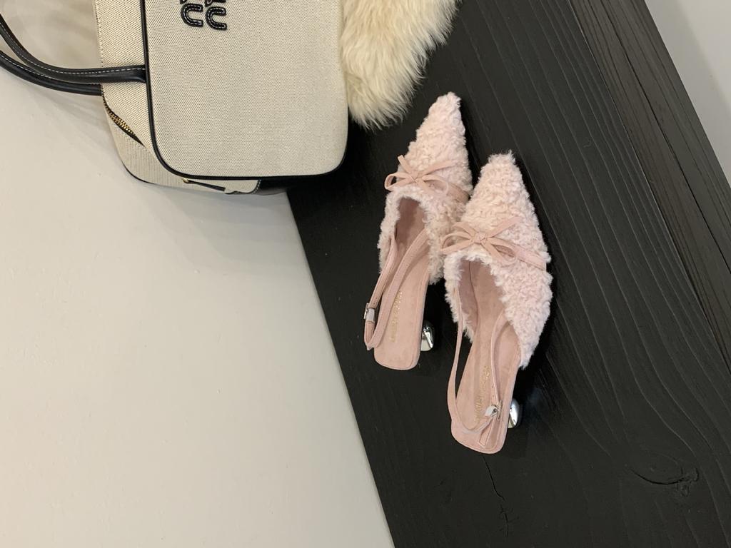 Huge gentleness~! Fairy wind bow-tie bag head sandals women wear pointed special-shaped thick-heeled rabbit fluffy shoes in autumn and winter