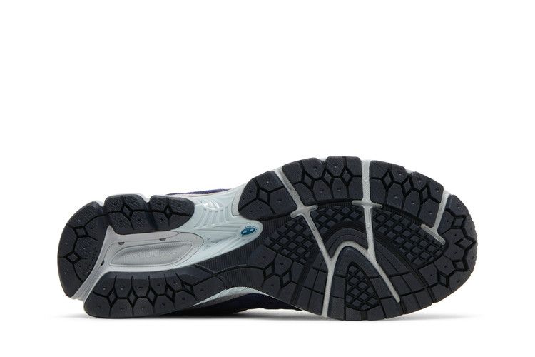 Men's Sneakers New Balance 2002R 'Night Tide'