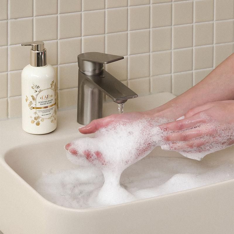d'Alba Scented Mood Hand Wash 290ml
