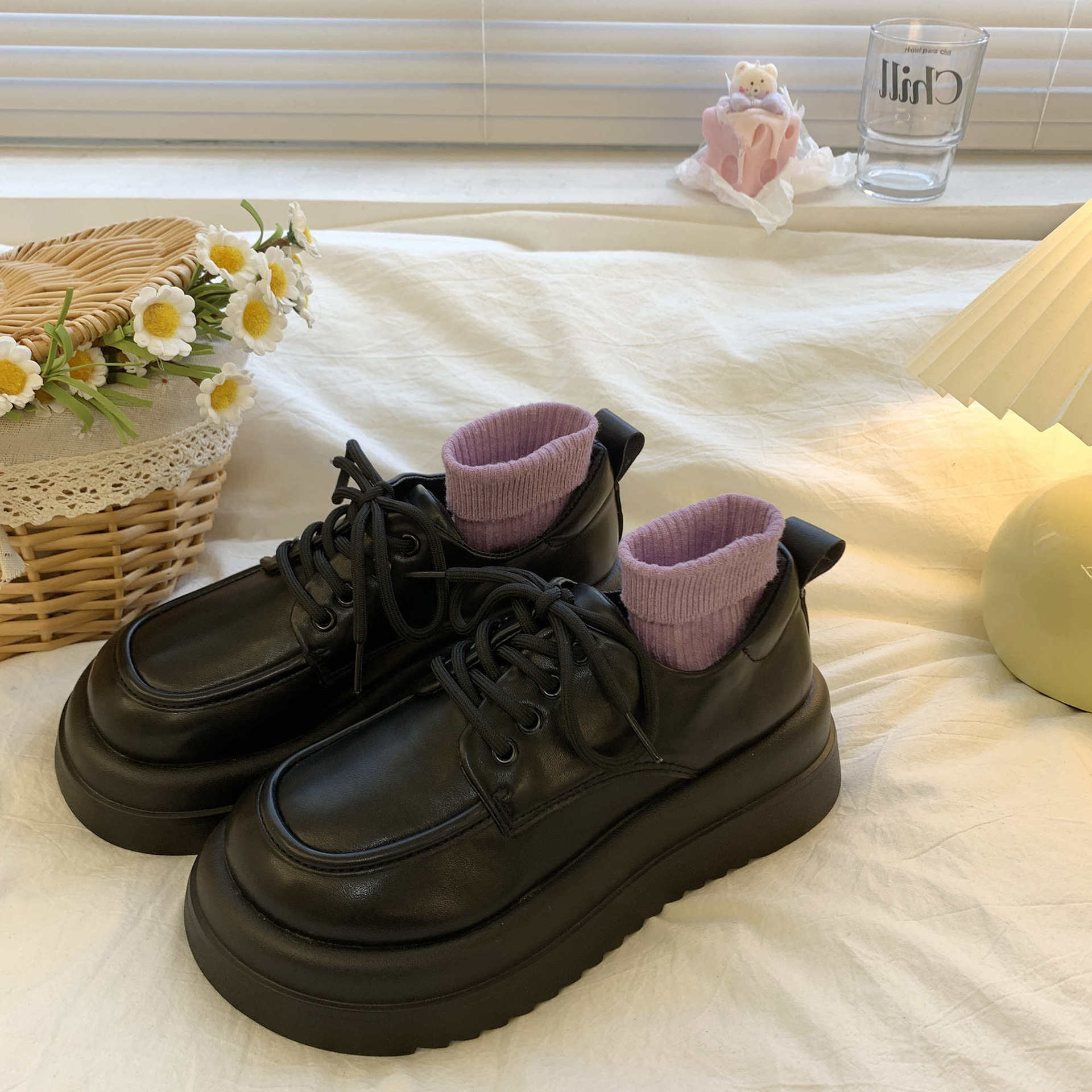 

2025 новые туфли на толстой подошве и каблуке-маффине J из маленькой кожи, классические туфли-лодочки, маленькие белые туфли, универсальная женская обувь 40