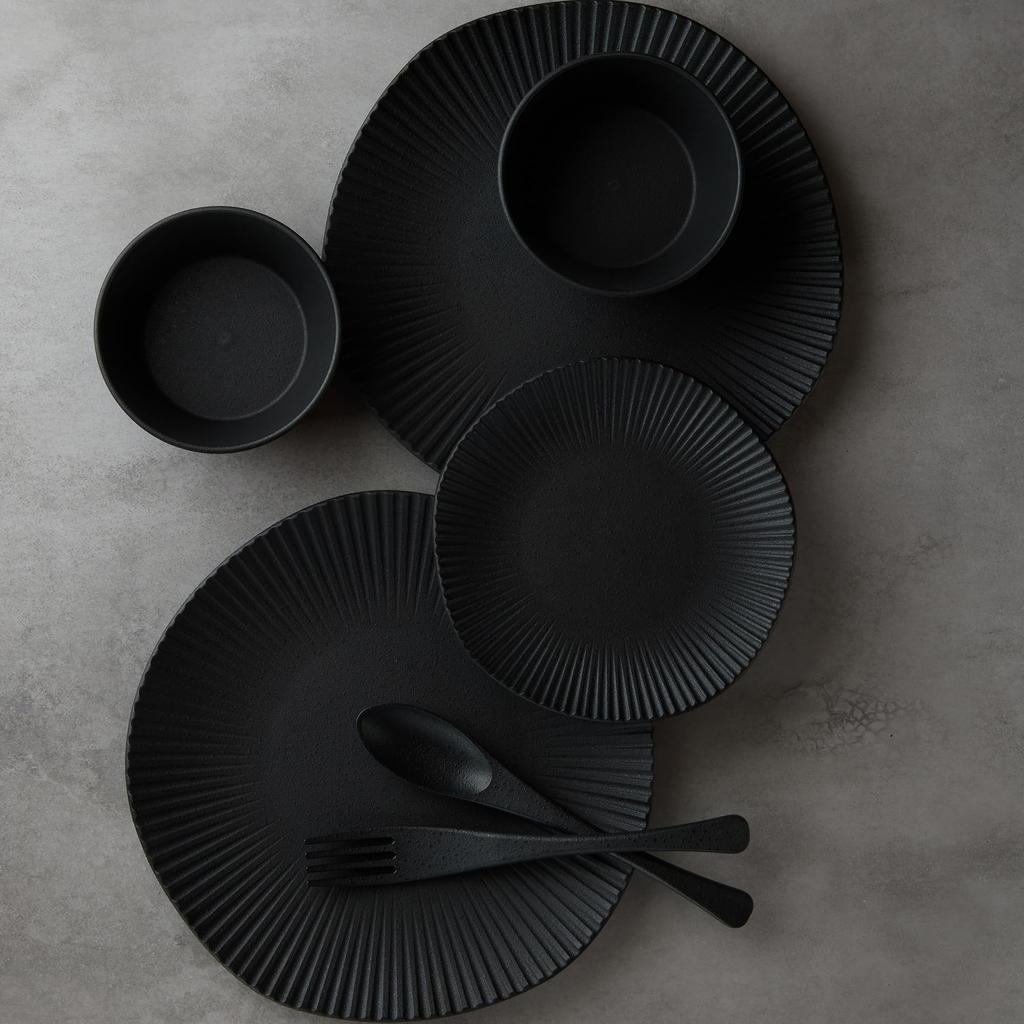 [ware hendey] Oval, Shatterproof Plate, Made in Japan, Premium Black, Heat-Resistant (240°C), Dishwasher-Safe, Microwave-Safe, High-Durability,