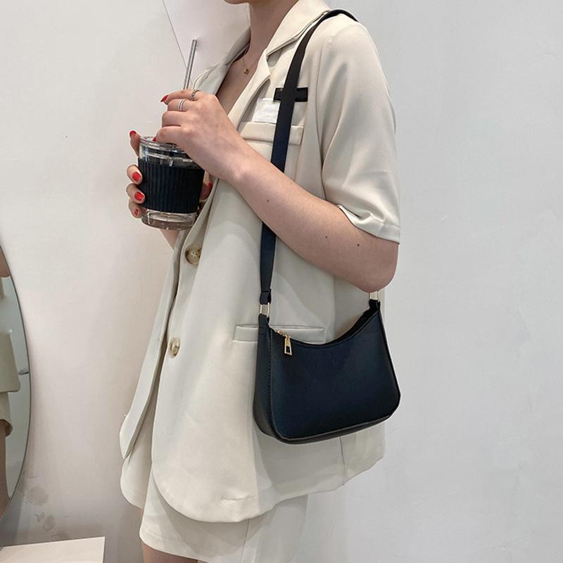 2025 New Handbag Retro Hong Kong Style Portable Shoulder Bag Underarm Bag Solid Color PU Crossbody Bag Women's Leisure Bag