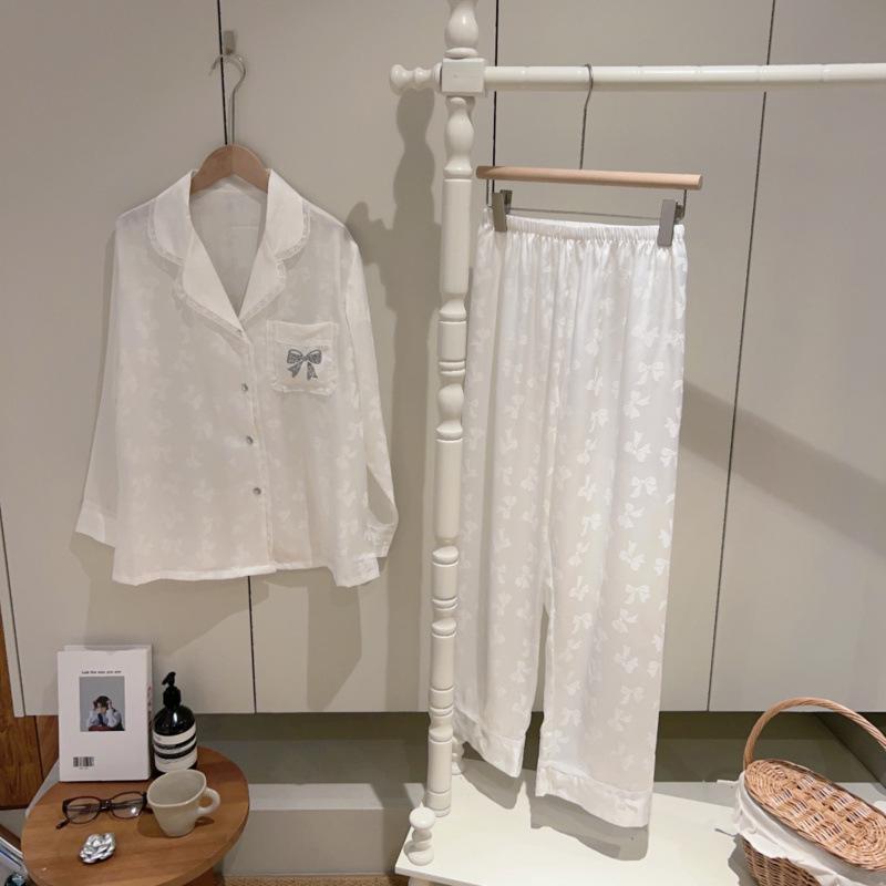 

Элегантная черная шелковая пижама с бантом из страз - женская, с длинным рукавом, из ледяного шелка сатина для весны и осени. Large белый