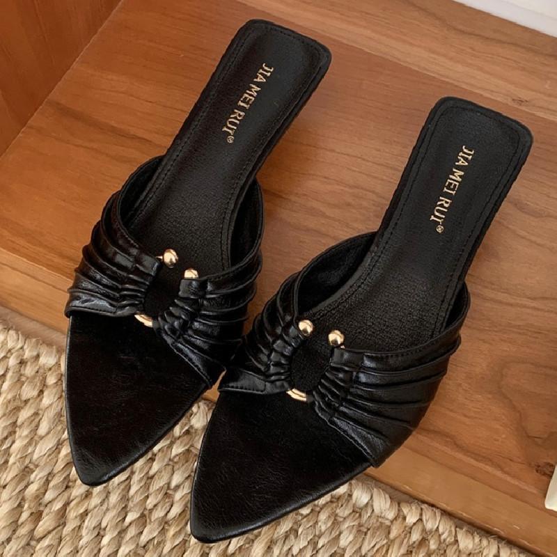 Fashion Pointed Toe Metal Decoration Pleated Women Sandals Summer Fashion Open Toe Thin Heel Slide Sandals Simple Comfort Designer Shoes