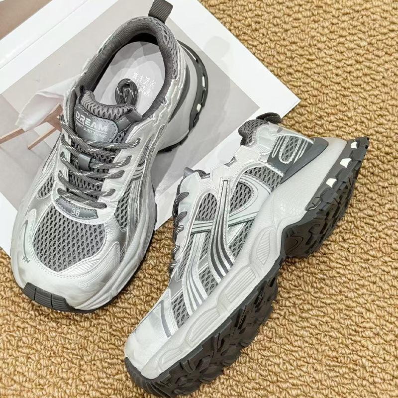 Absorbent Sole Dad Shoes Women's 2025 Summer New Small Sports Shoes Mesh Breathable Women's Shoes Versatile Shoes Children