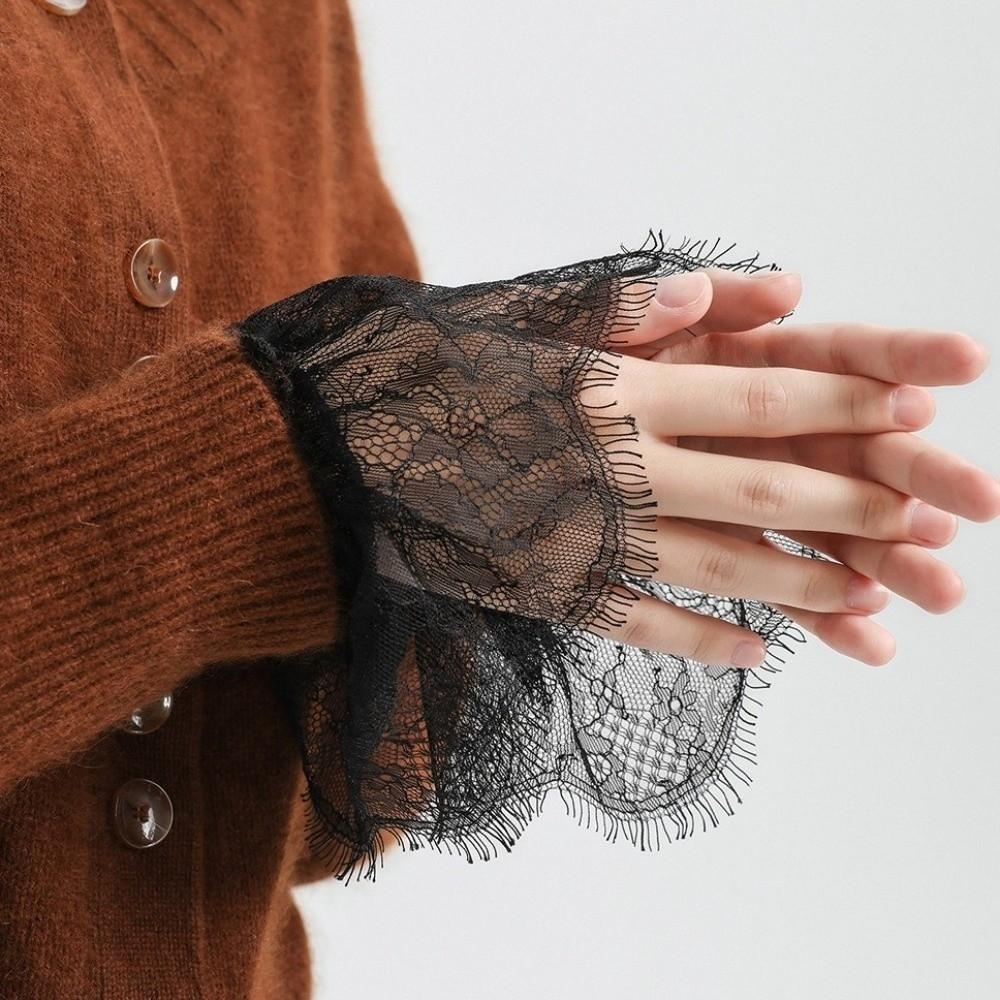 Adjustable Lace Floral Cuffs Pleated Design Wrist Accessories  Special Occasions